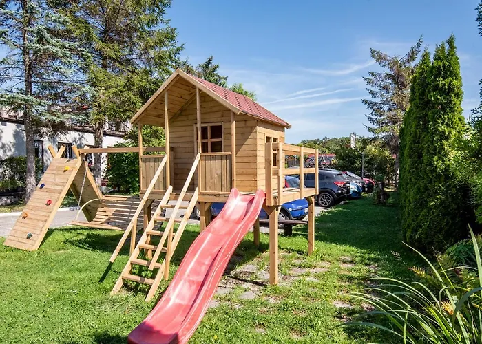 Osrodek Wypoczynkowy Agado 招待所 萨比诺瓦